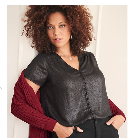 torrid Tops - Harper Foil Beautiful🤩 Blouse